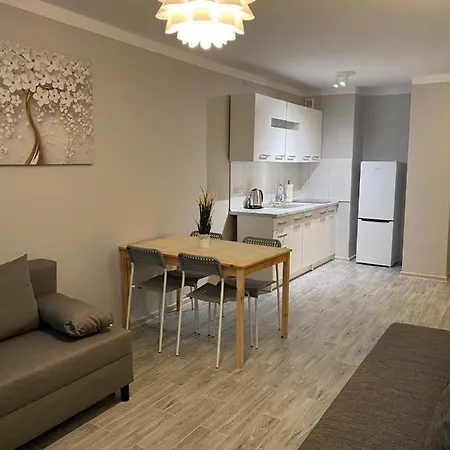 Coser Apartamenty Metro Onz Warschau Exterior foto