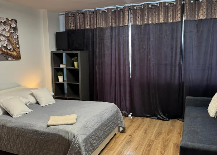 Coser Apartamenty Metro Onz