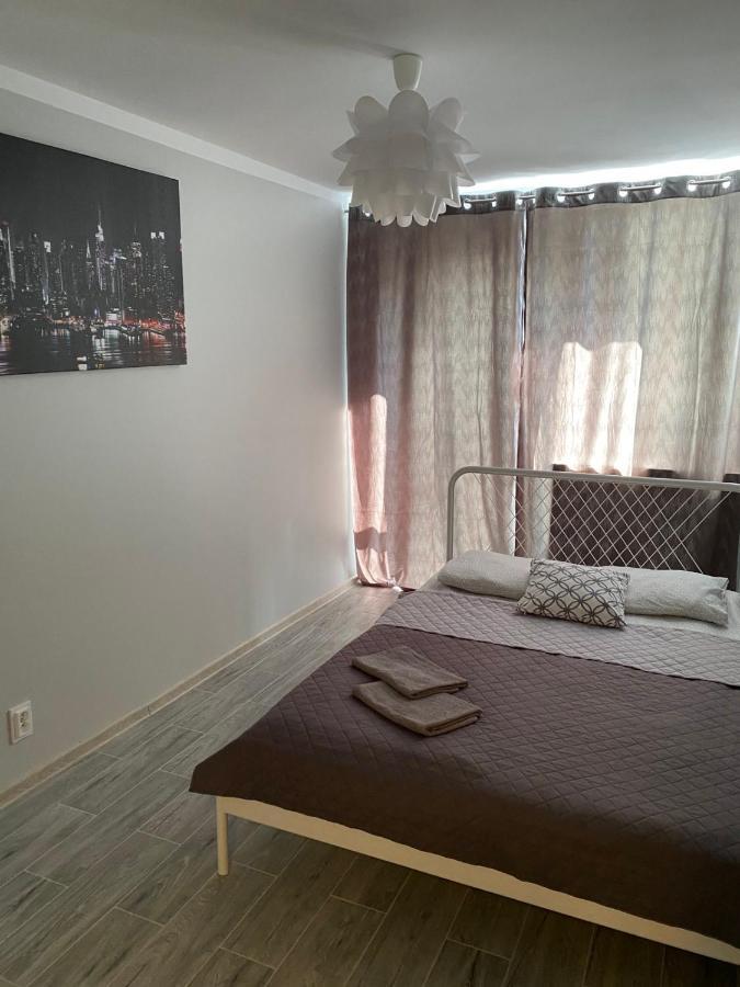 Coser Metro Onz Apartment Warsaw